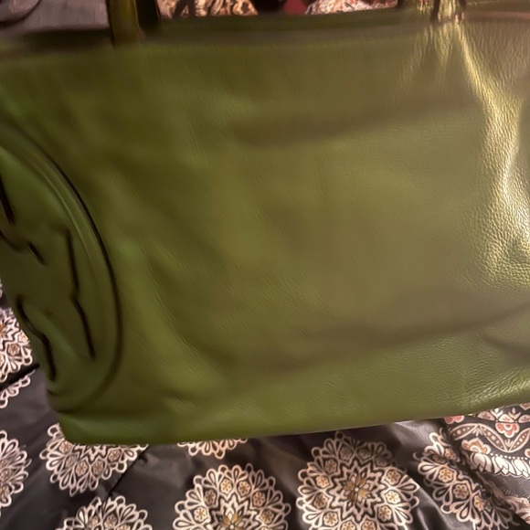 Tory Burch leather soft leather tote - Picture 10 of 10